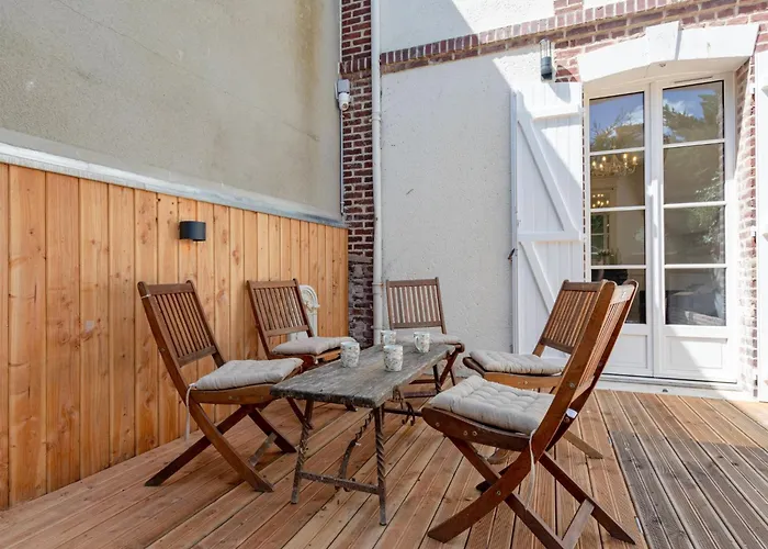 בית נופש Maison De By Interhome *