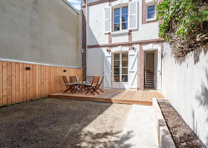 בית נופש Maison De By Interhome