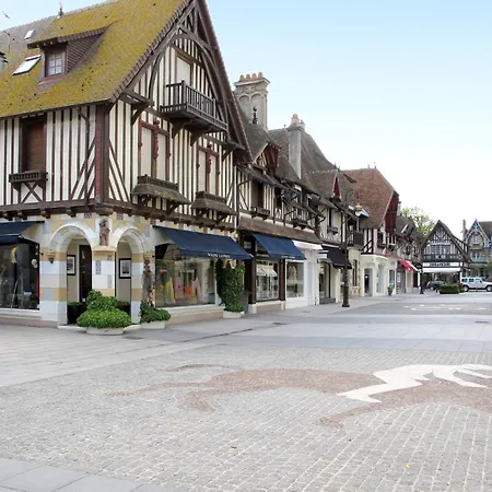 Maison De By Interhome Casa vacanze Deauville