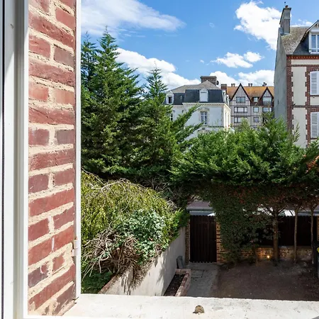 Maison De By Interhome Deauville