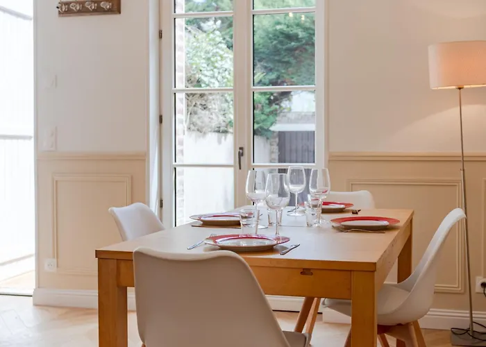 Maison De By Interhome *