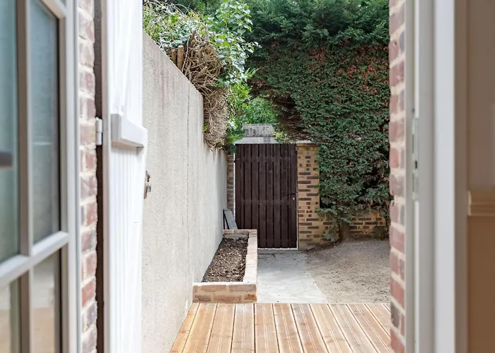 Maison De By Interhome Feriehus Deauville