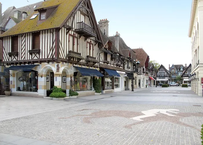 Maison De By Interhome Feriehus Deauville