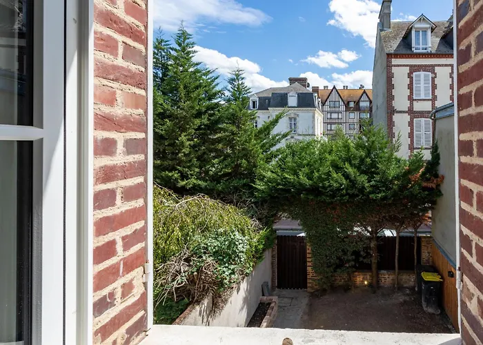 Maison De By Interhome Deauville